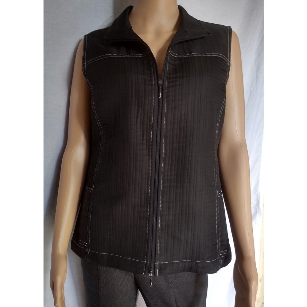 Chicos Vest Sz 1 Black, Double Zipper Light Weight